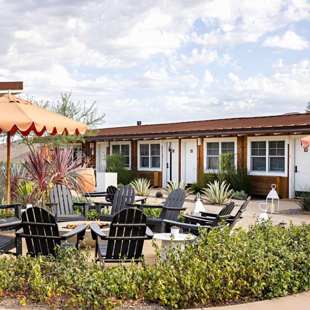 Skyview Los Alamos - 21&Over Pool Exterior foto