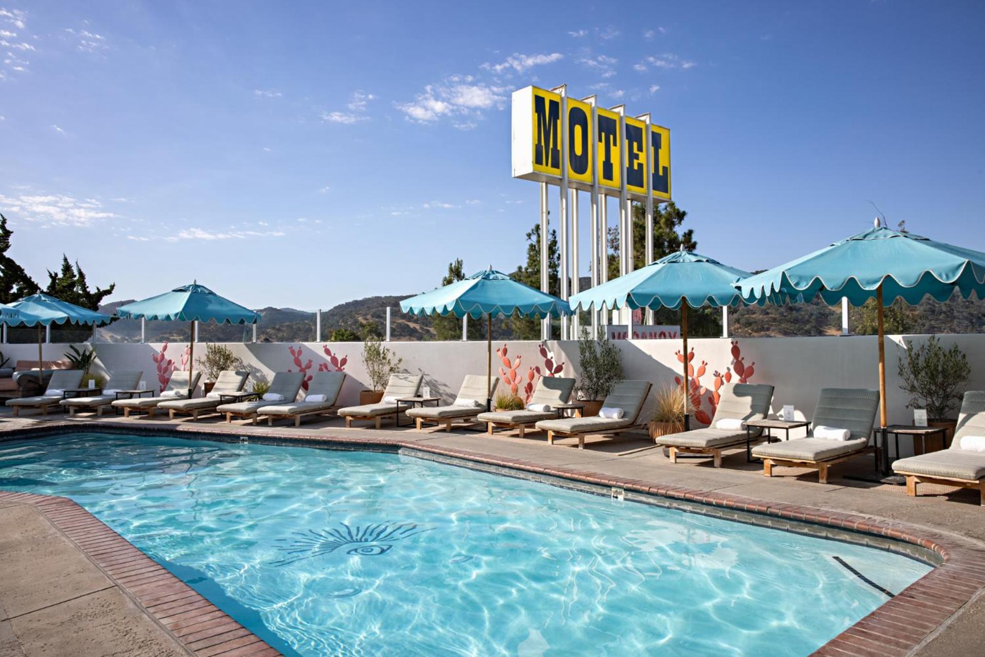 Skyview Los Alamos - 21&Over Pool Exterior foto